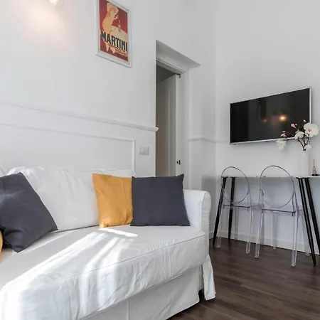 Joivy Chic For 3 Close To Sempione Park *
