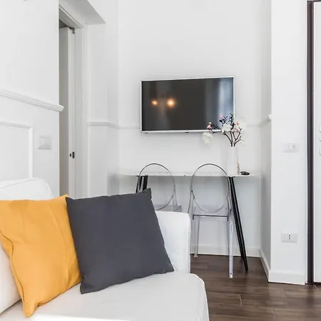 Joivy Chic For 3 Close To Sempione Park Apartman *